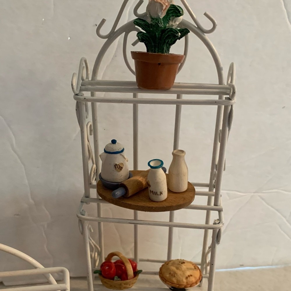 Hallmark Miniature Collection - Picture 4 of 5